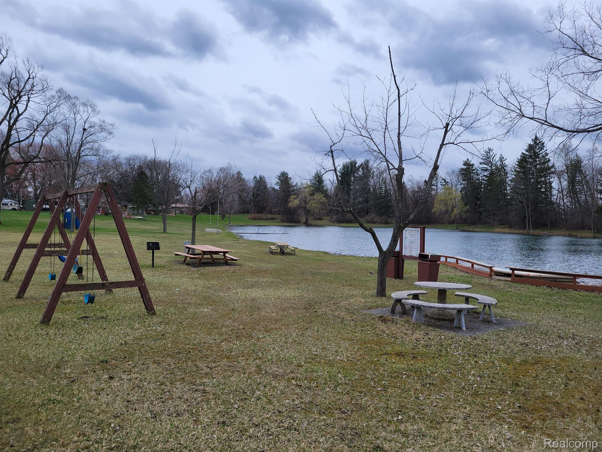 3211 Shannon Road Burton, MI 48529 - Photo 2 of 17 Gallery Image 2