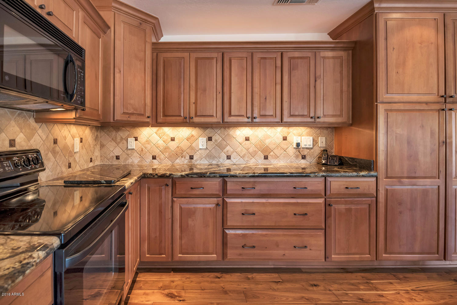 2145 East Tecoma Road Phoenix, AZ 85048 - Photo 14 of 42 2145 E Tecoma Rd Phoenix AZ-large-015-9-