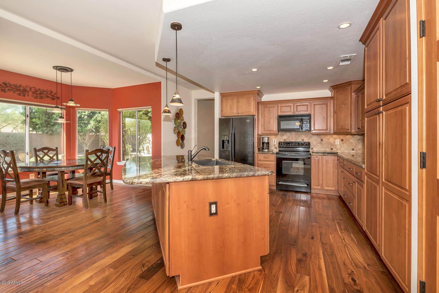 2145 East Tecoma Road Phoenix, AZ 85048 - Photo 10 of 42 2145 E Tecoma Rd Phoenix AZ-large-011-34