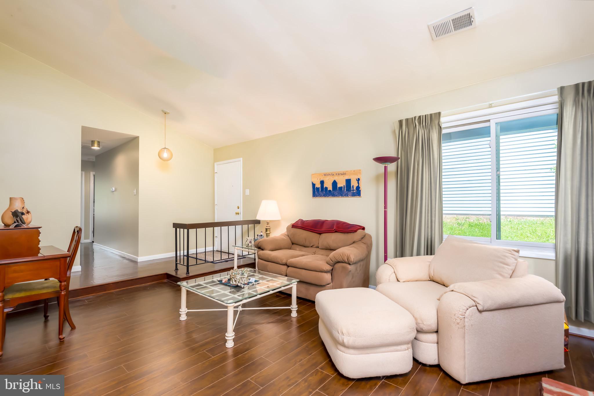 107 South Cottage Road Sterling, VA 20164 - Photo 10 of 25 Gallery Image 10