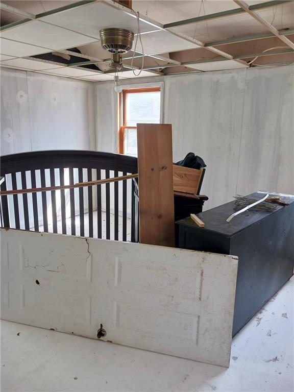 633 5th Avenue Ford City, PA 16226 - Photo 11 of 18 a backyard of a house