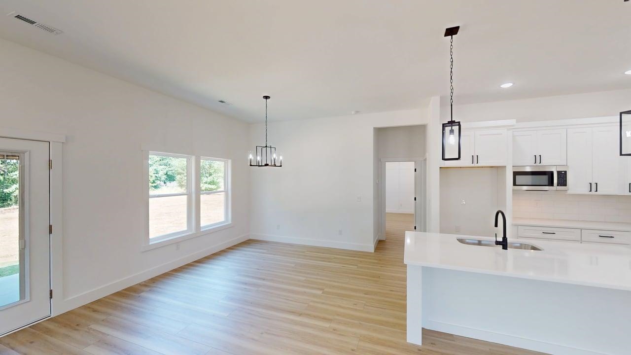116 Susans Road Gaffney, SC 29341 - Photo 9 of 40