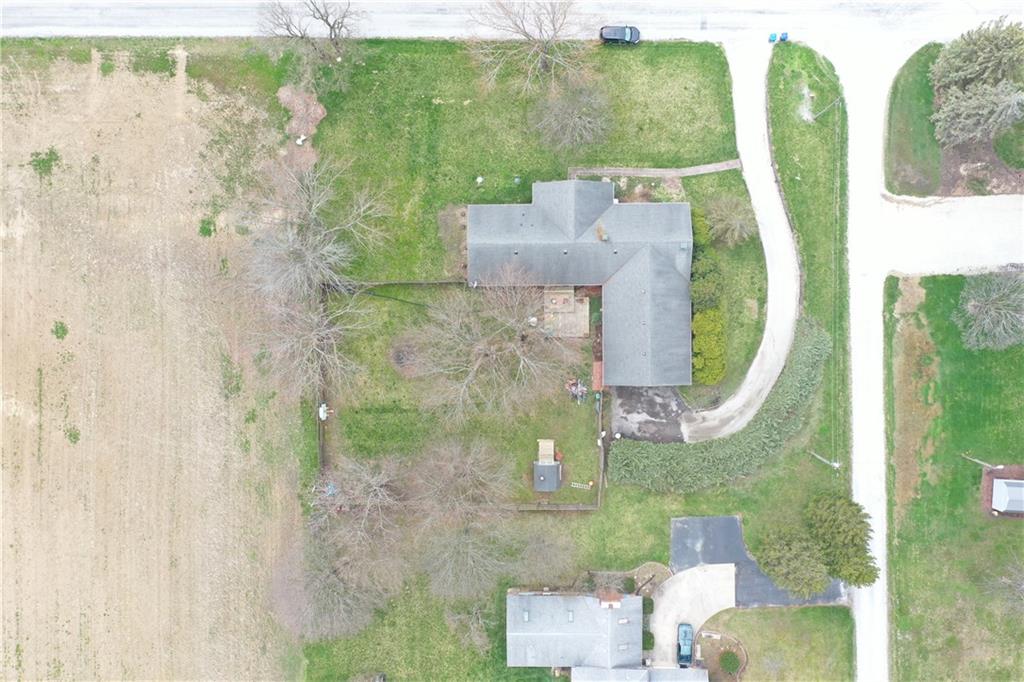 23395 Dunbar Road Sheridan, IN 46069 - Photo 33 of 36 Gallery Image 33