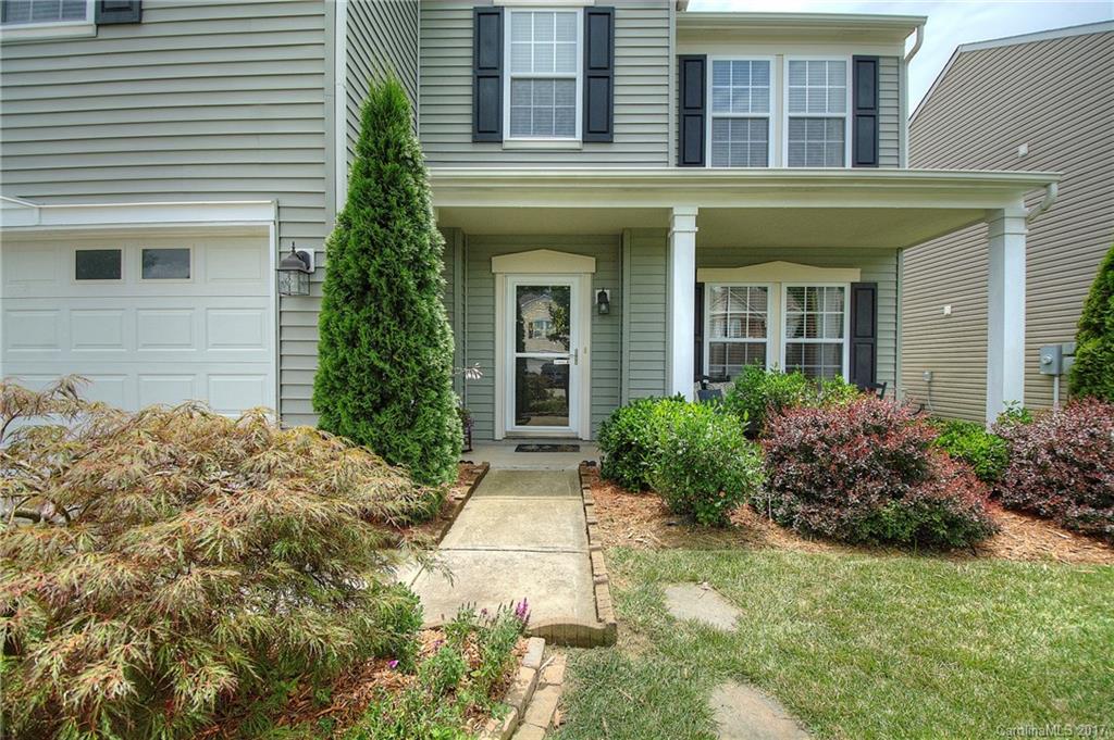 2013 Durand Road Fort Mill, SC 29715 - Photo 2 of 24 front view of a house