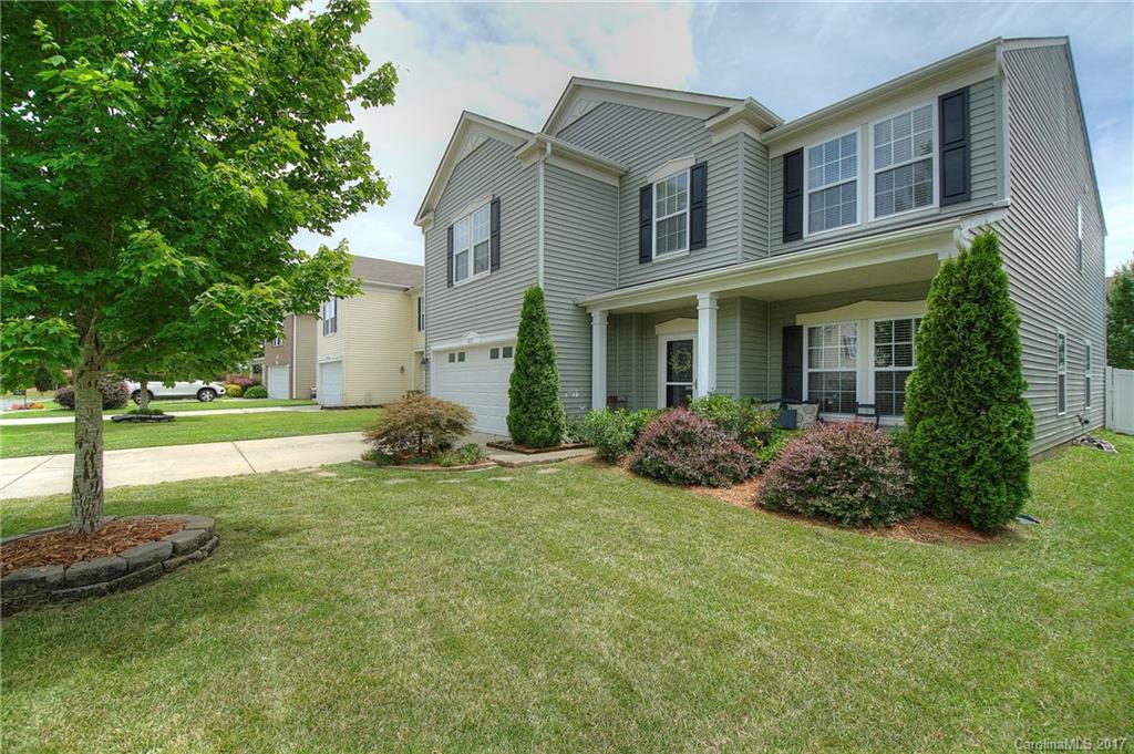 2013 Durand Road Fort Mill, SC 29715 - Photo 3 of 24 a view of a house with backyard and garden