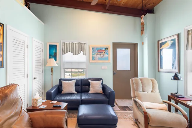 $1,825,000 | 5635 MacDonald Avenue, Stock Island, FL 33040