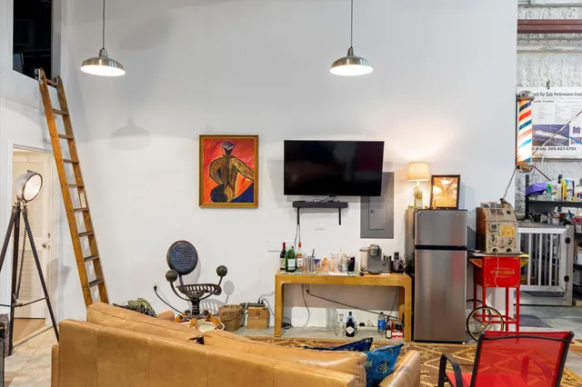 $1,825,000 | 5635 MacDonald Avenue, Stock Island, FL 33040