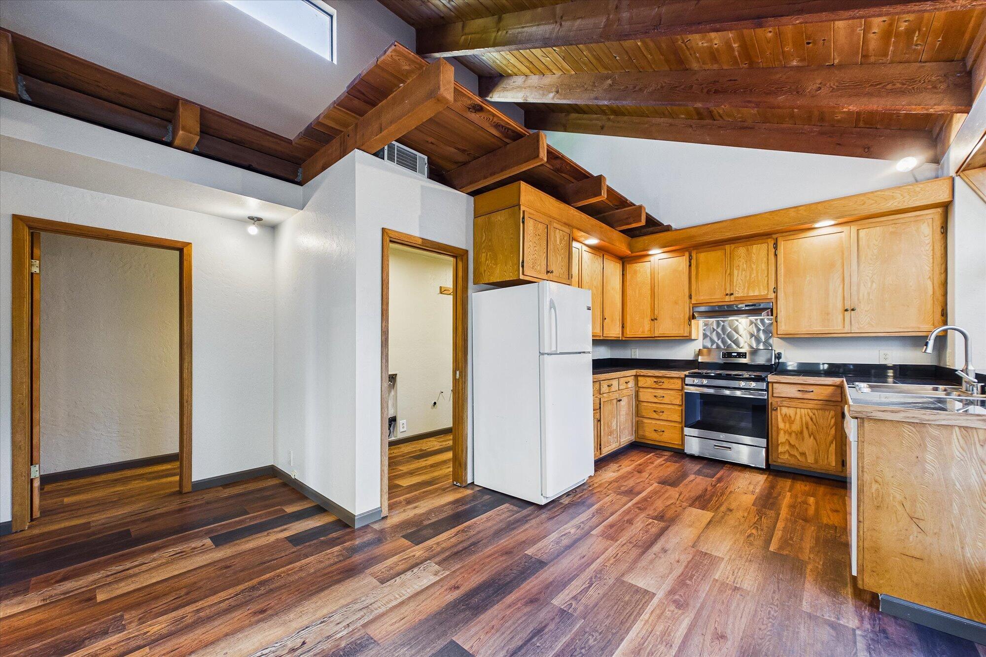 7587 Elk River Road Eureka, CA 95503 - Photo 22 of 48 22-7587 Elk River Rd-125