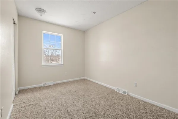 $255,000 | 200 Gregg Street, Grain Valley, MO 64029