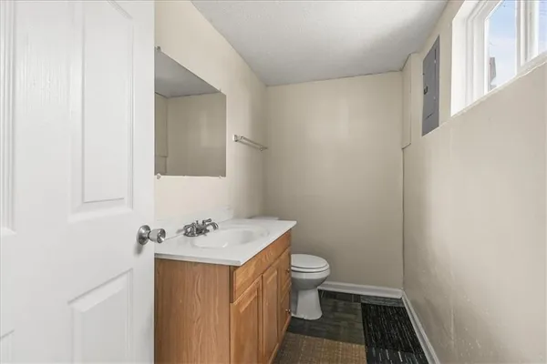 $255,000 | 200 Gregg Street, Grain Valley, MO 64029