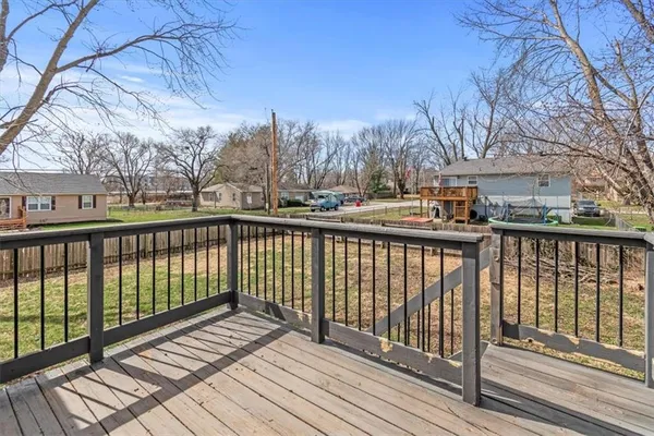 $255,000 | 200 Gregg Street, Grain Valley, MO 64029