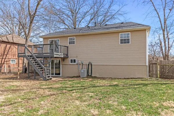 $255,000 | 200 Gregg Street, Grain Valley, MO 64029