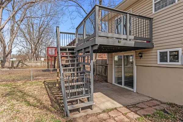 $255,000 | 200 Gregg Street, Grain Valley, MO 64029