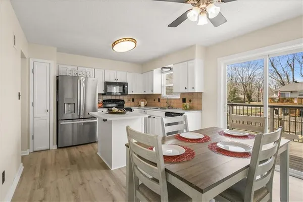 $255,000 | 200 Gregg Street, Grain Valley, MO 64029