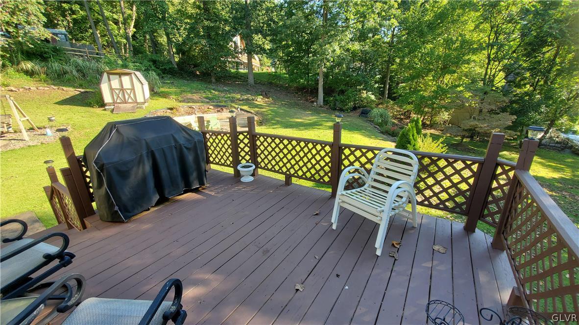 240 Ridge Avenue Ephrata, PA 17522 - Photo 3 of 25 Gallery Image 3