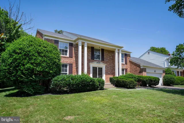 $1,099,000 | 11124 Hunt Club Drive, Potomac, MD 20854