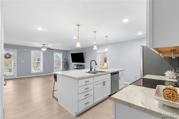 $379,900 | 5085 Barter Street, St. Charles, MO 63301