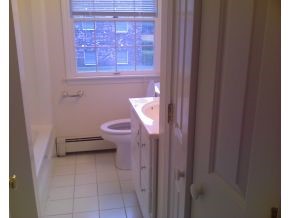 17 Glenwood Avenue, Unit 15 Rochester, NH 03867 - Photo 4 of 7