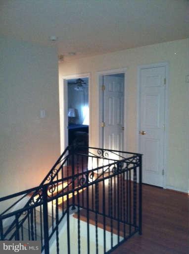 6600 Suitland Road Morningside, MD 20746 - Photo 7 of 7 Hallway