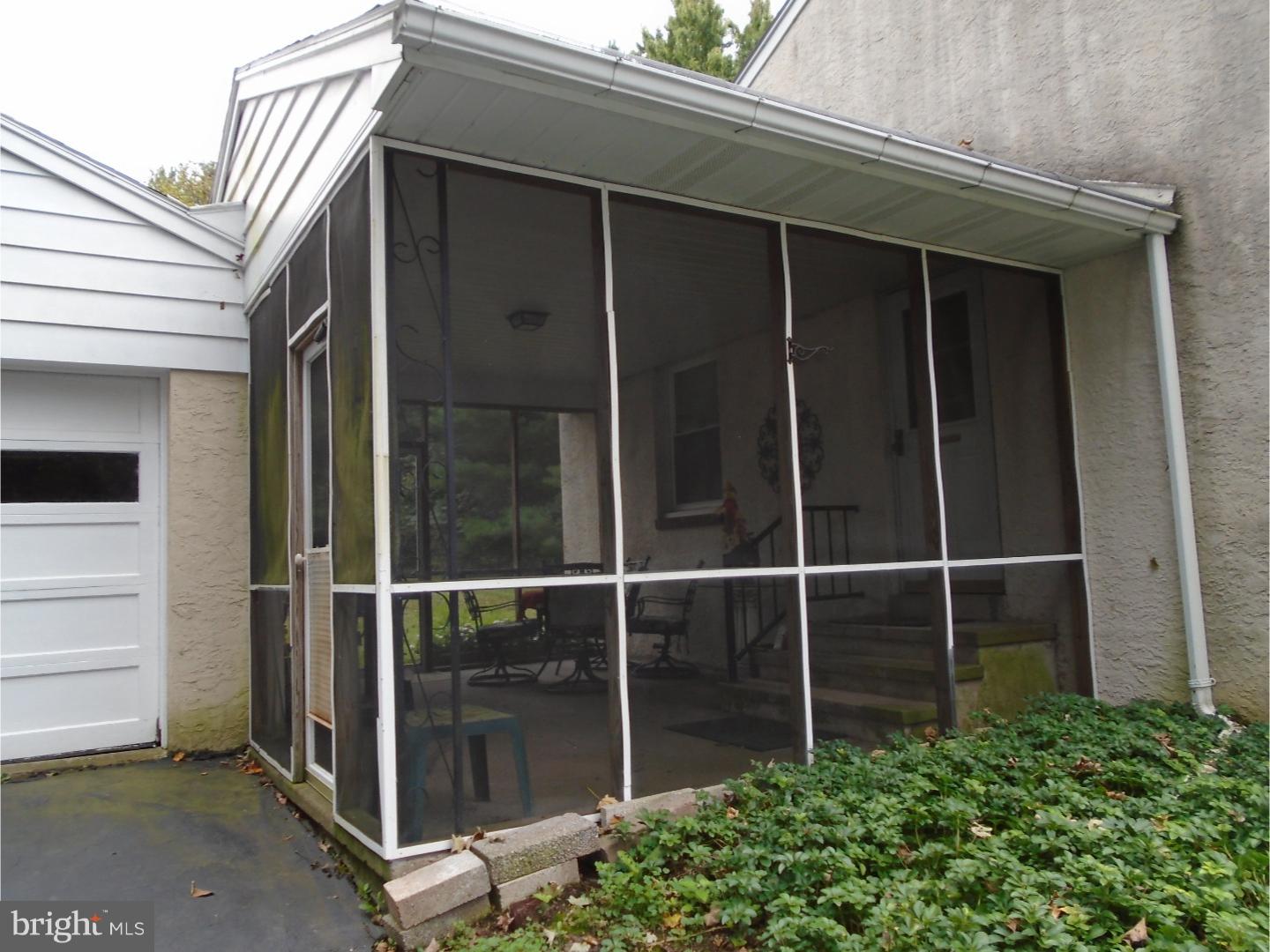 1574 Snell Road Pottstown, PA 19464 - Photo 2 of 20 Gallery Image 2