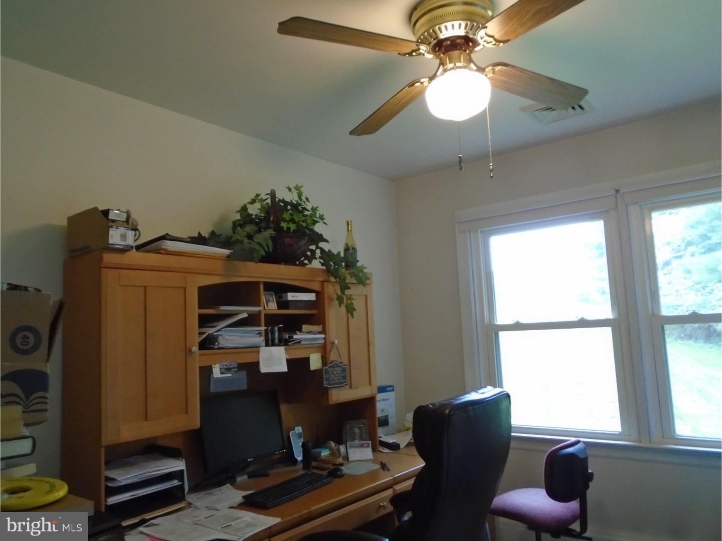 1574 Snell Road Pottstown, PA 19464 - Photo 11 of 20 Gallery Image 11