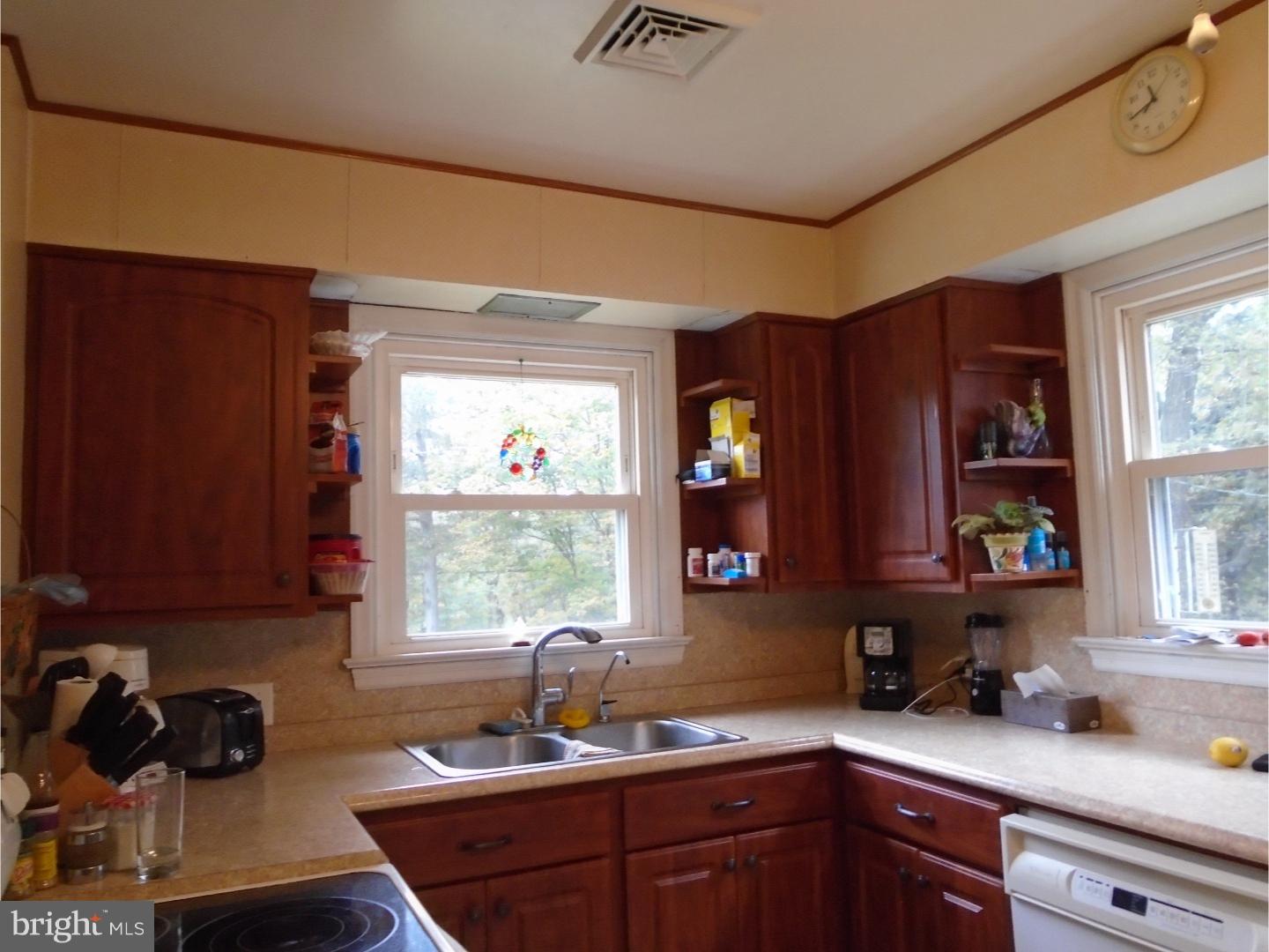 1574 Snell Road Pottstown, PA 19464 - Photo 7 of 20 Gallery Image 7