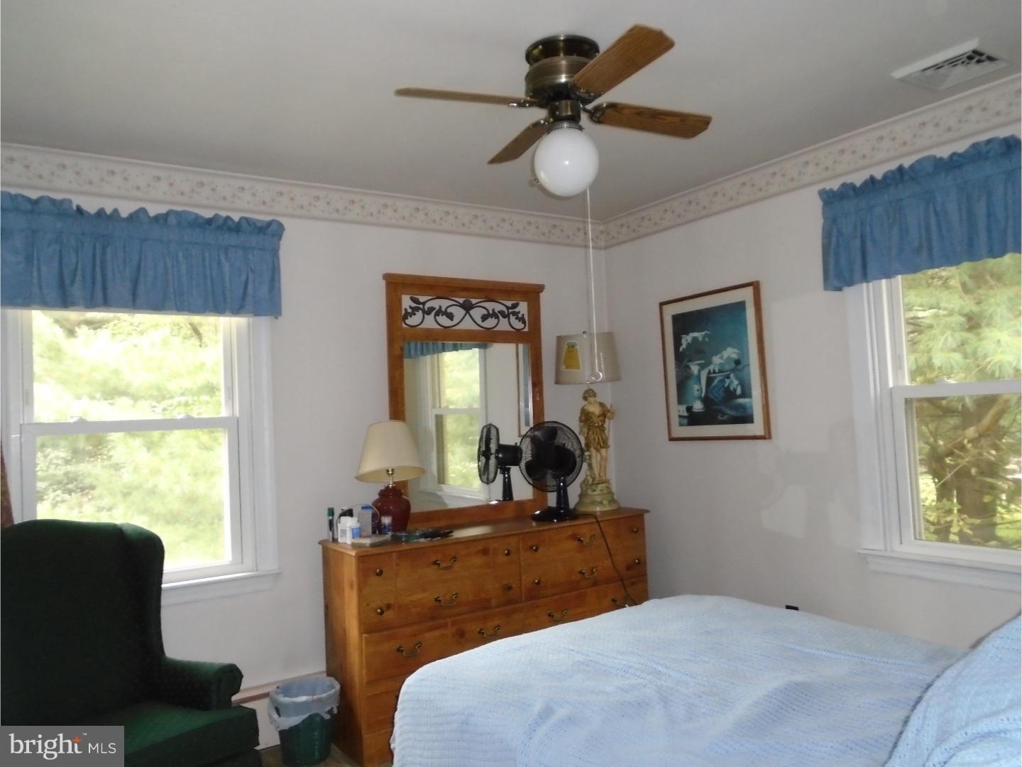 1574 Snell Road Pottstown, PA 19464 - Photo 10 of 20 Gallery Image 10
