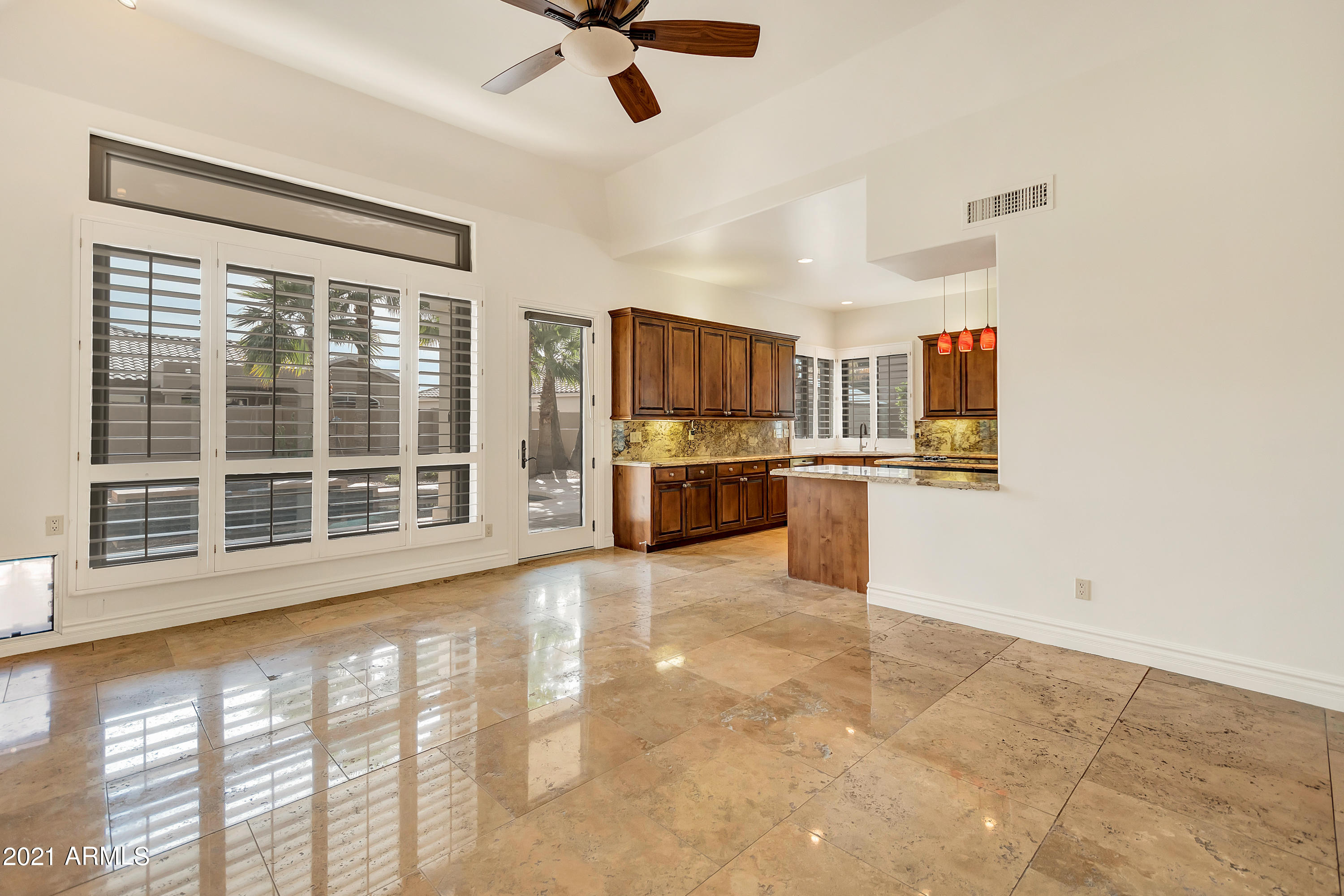 3039 East Rock Wren Road Phoenix, AZ 85048 - Photo 10 of 35 10