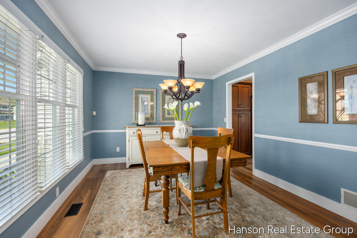 1716 Riva Ridge Drive Southeast Grand Rapids, MI 49546 - Photo 16 of 40 1716-Riva_015