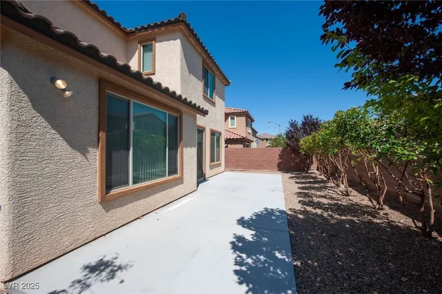 $629,000 | 7659 Dewy Falls Avenue, Las Vegas, NV 89179