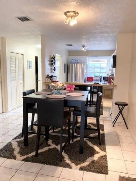 8243 Fairway Road, Unit 8243 Sunrise, FL 33351 - Photo 5 of 20 Photo 5