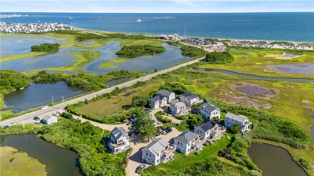 $989,000 | 14 East Pointe Lane, Unit 14, South Kingstown, RI 02879