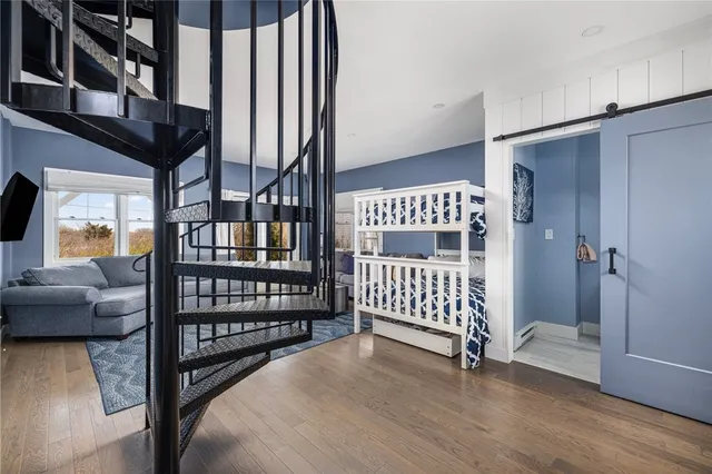 $989,000 | 14 East Pointe Lane, Unit 14, South Kingstown, RI 02879