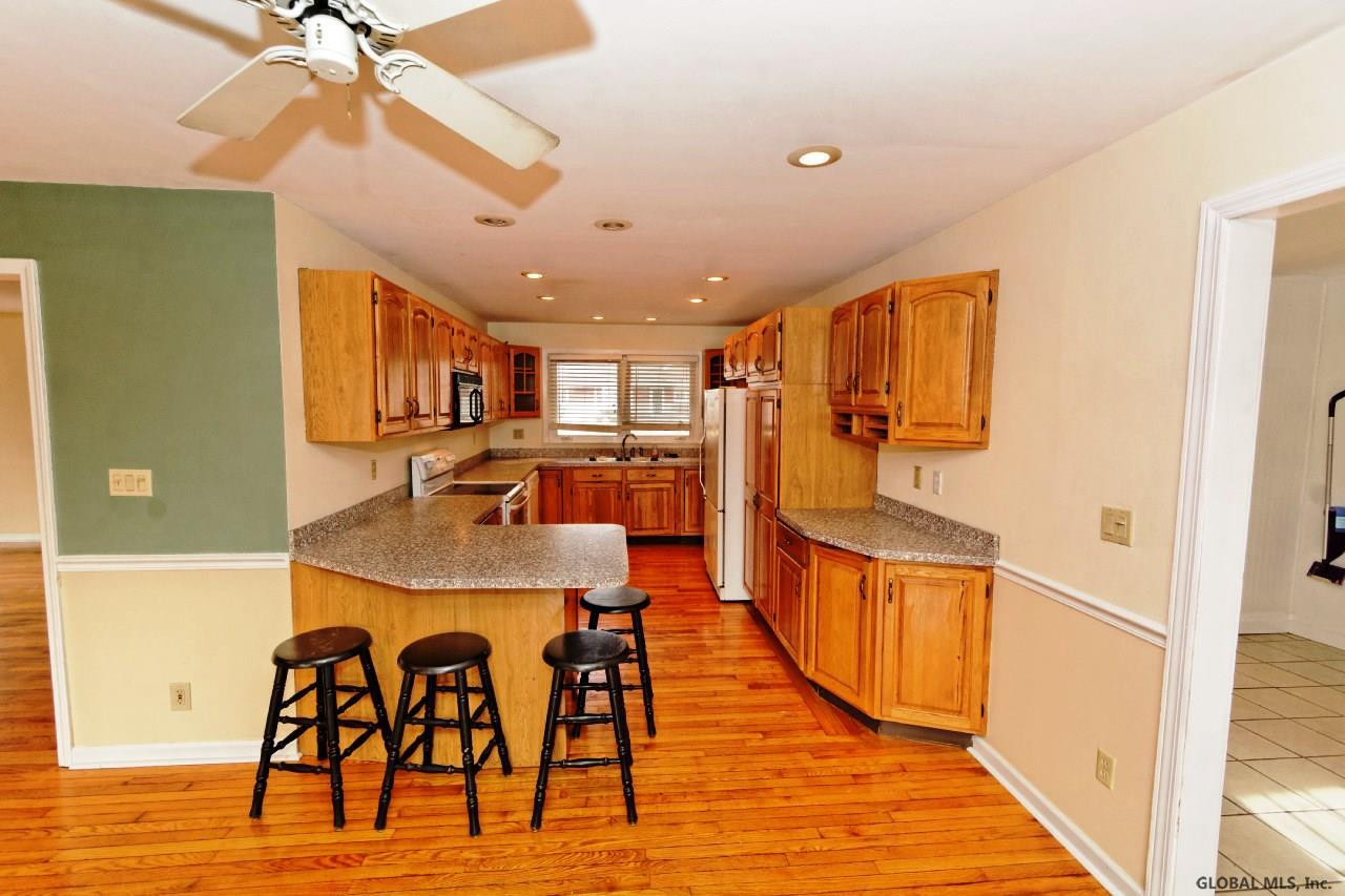 55 Mordella Road Colonie, NY 12205 - Photo 3 of 25 Photo 3