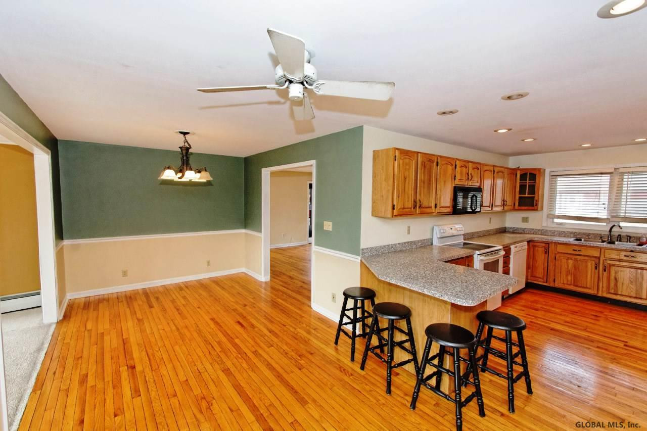 55 Mordella Road Colonie, NY 12205 - Photo 4 of 25 Photo 4