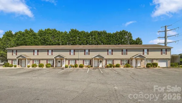 $1,250,000 | 102 King Henry Lane, Granite Falls, NC 28630