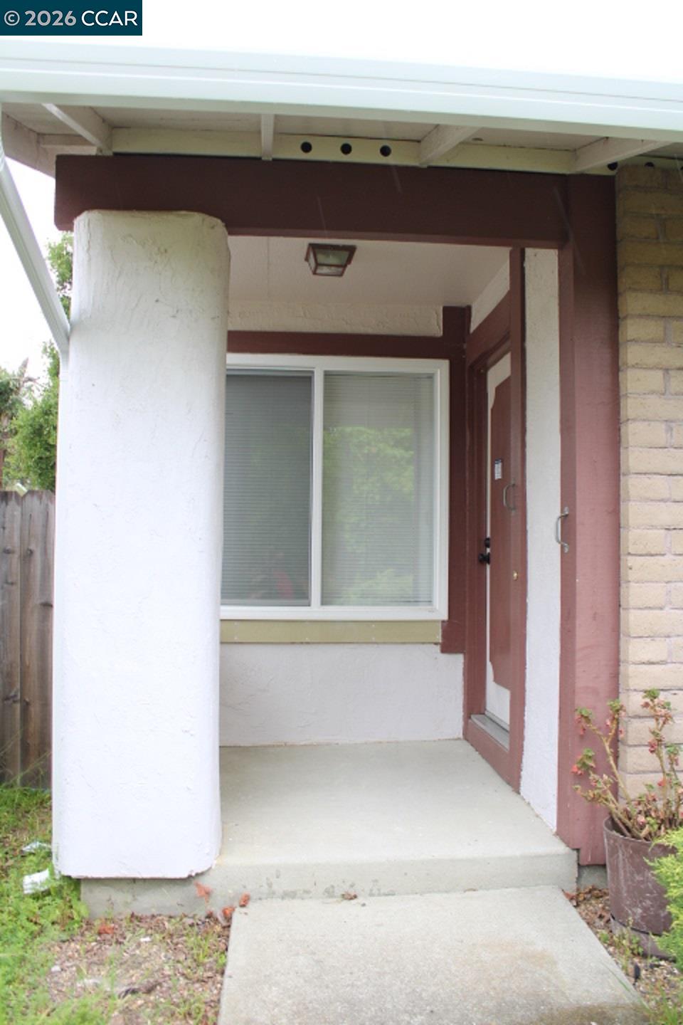 2152 Blue Jay Circle Pinole, CA 94564 - Photo 2 of 31 a view of entry way
