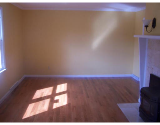 44 Tully Road Orange, MA 01364 - Photo 4 of 8 Gallery Image 4