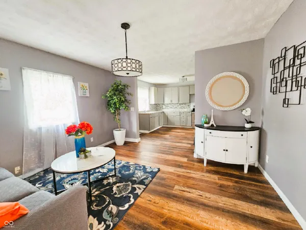 $119,900 | 2002 East Highland Avenue, Muncie, IN 47303