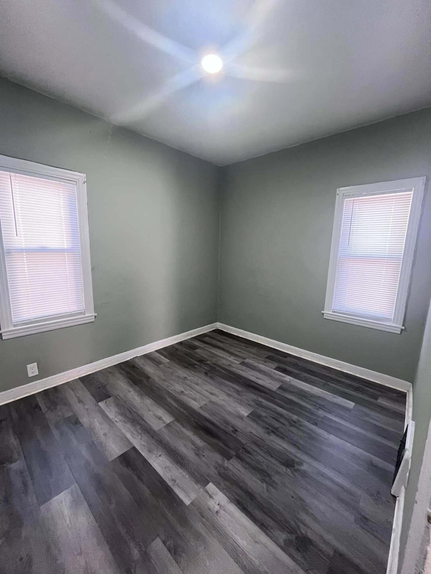 2321 South 12th Street Milwaukee, WI 53215 - Photo 7 of 9 481120181_1454464765522713_4501083472629