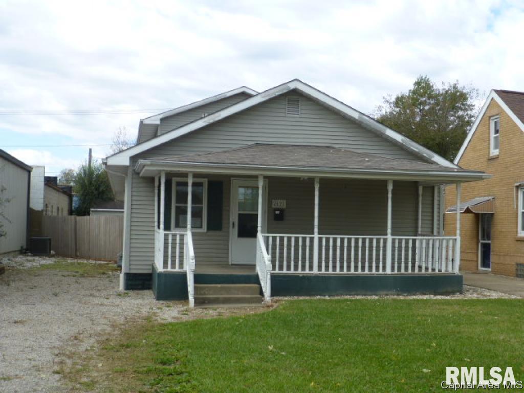 2621 South Spring Street Springfield, IL 62704 - Photo 1 of 25 Gallery Image 1