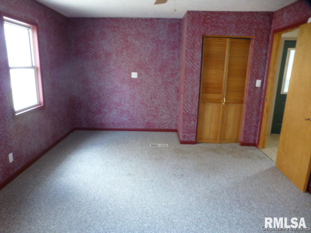 2621 South Spring Street Springfield, IL 62704 - Photo 11 of 25 Gallery Image 11