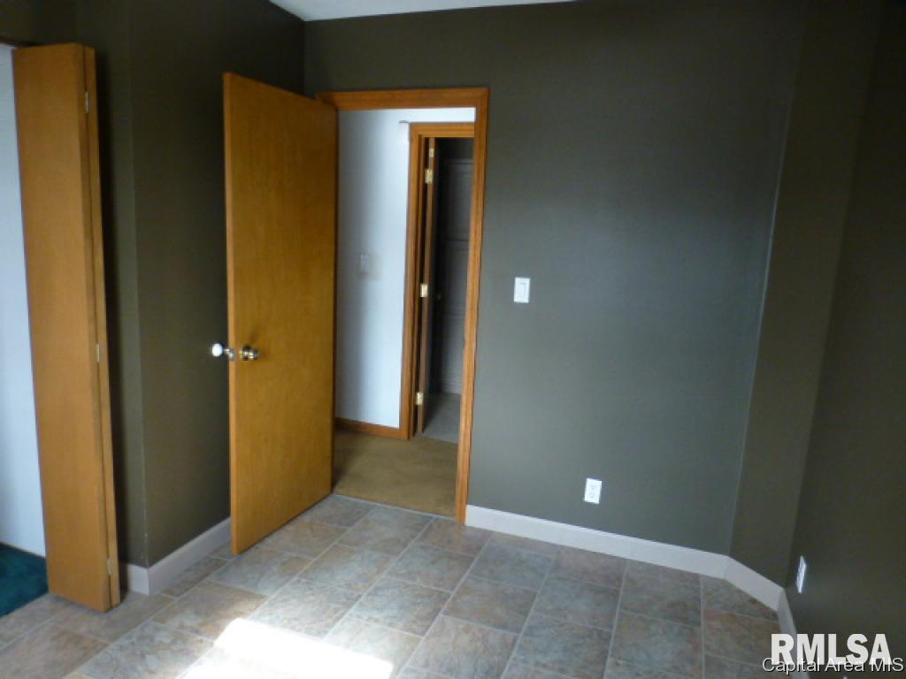 2621 South Spring Street Springfield, IL 62704 - Photo 13 of 25 Gallery Image 13