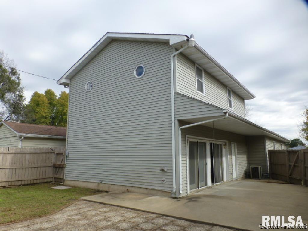 2621 South Spring Street Springfield, IL 62704 - Photo 22 of 25 Gallery Image 22