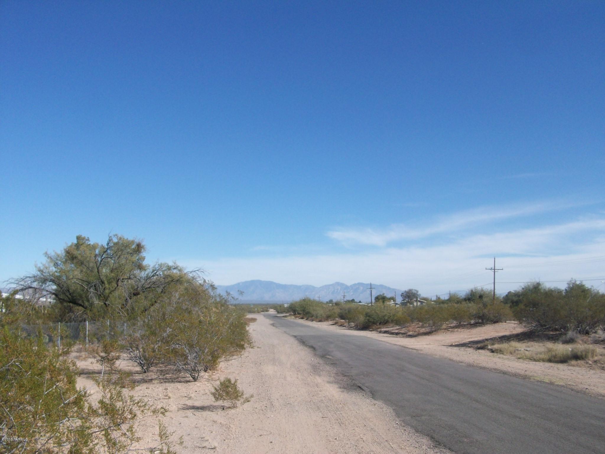 16762 West Moore Road Marana, AZ 85653 - Photo 3 of 9 Gallery Image 3