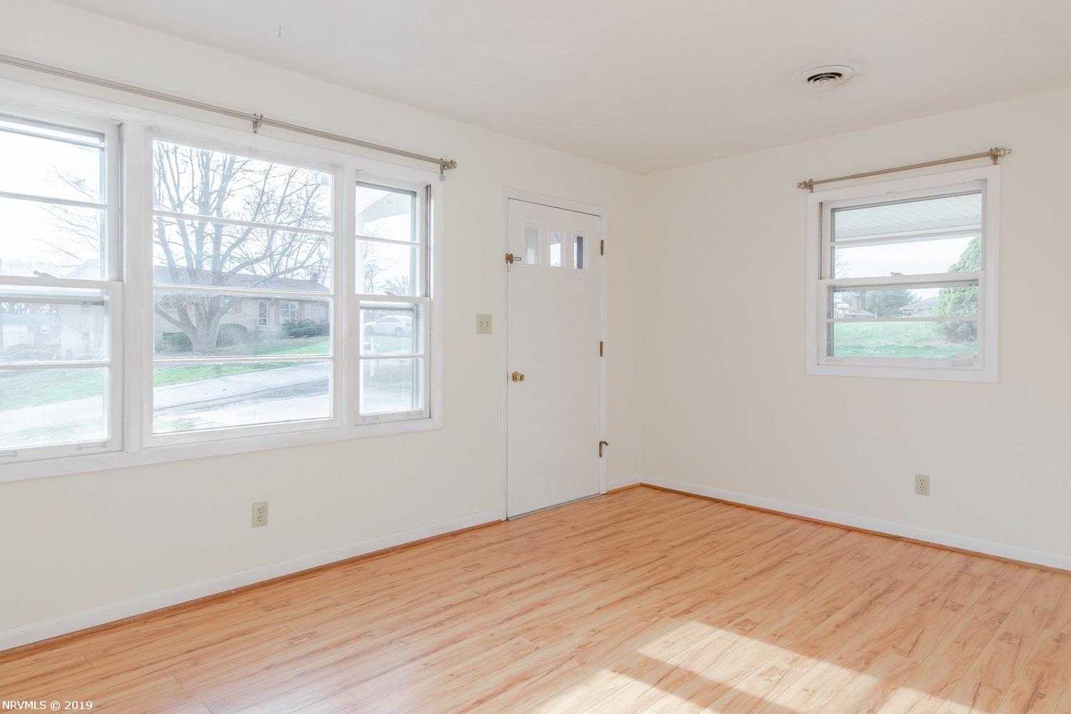 7737 Brandon Road Radford, VA 24141 - Photo 31 of 58 Gallery Image 31