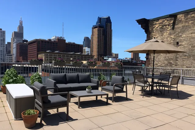 $2,995 | 300 Wall Street, Unit 708, St. Paul, MN 55101