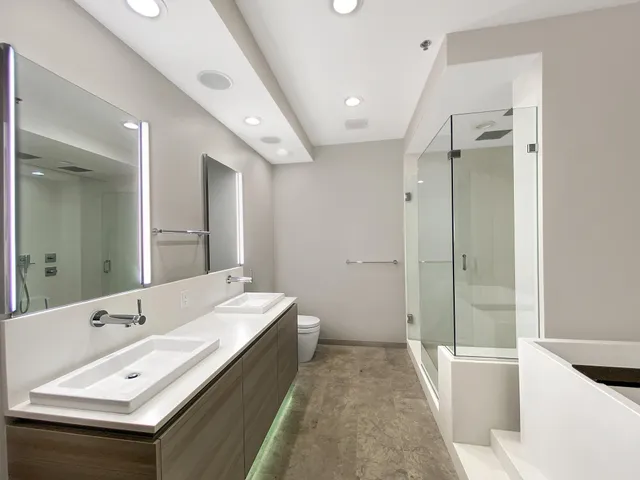 $2,995 | 300 Wall Street, Unit 708, St. Paul, MN 55101