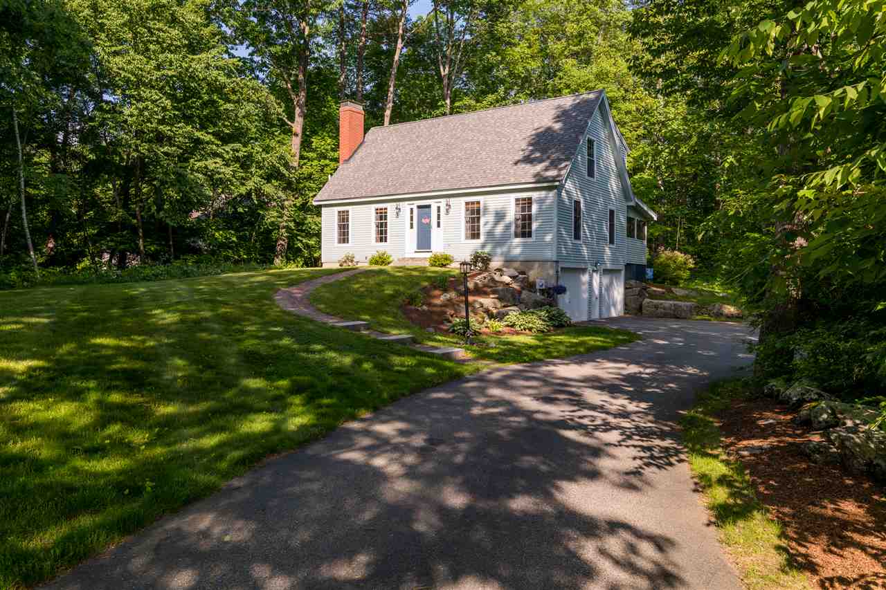 12 Ross Road Durham, NH 03824 - Photo 1 of 32