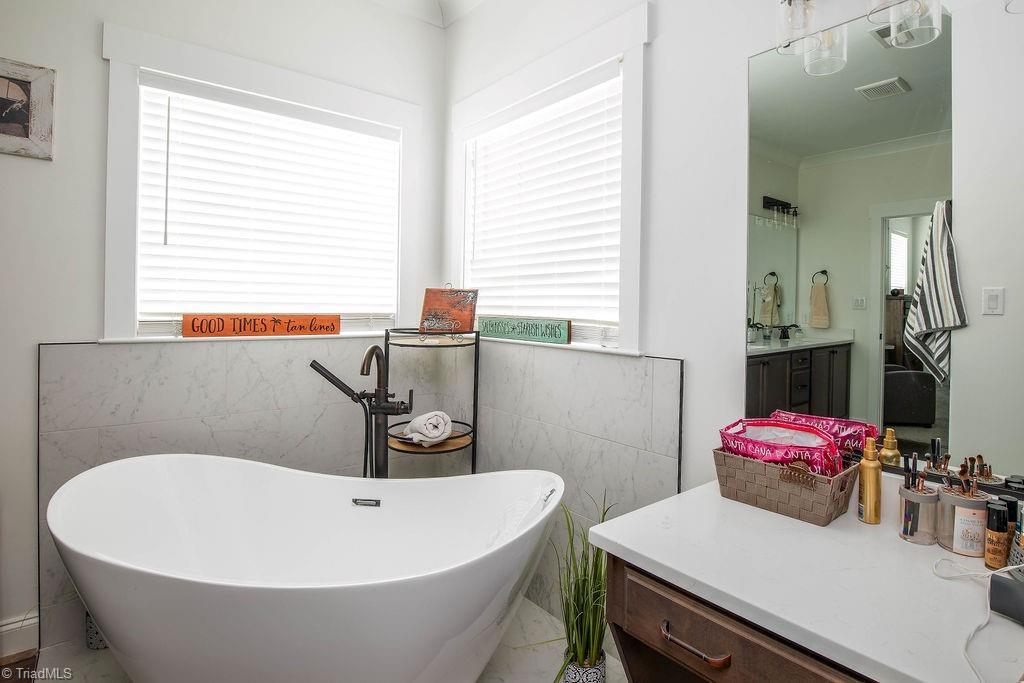 4882 Colonial Circle Trinity, NC 27370 - Photo 14 of 27